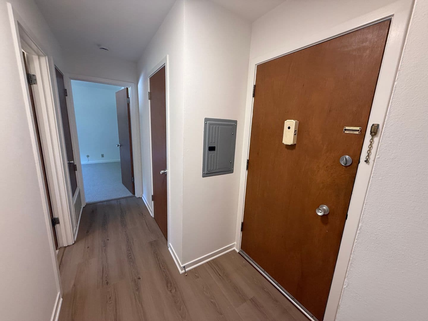 San Anselmo Apartment: 194 Tunstead Ave