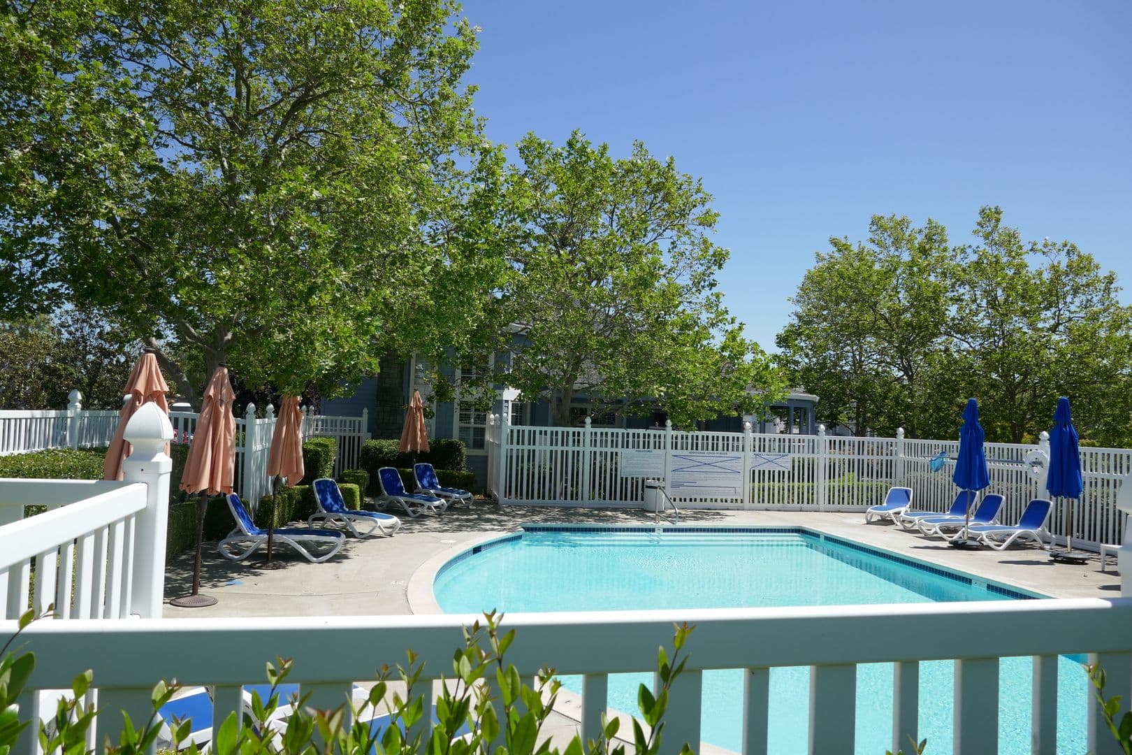 San Rafael Condo: 17 Mariners Circle