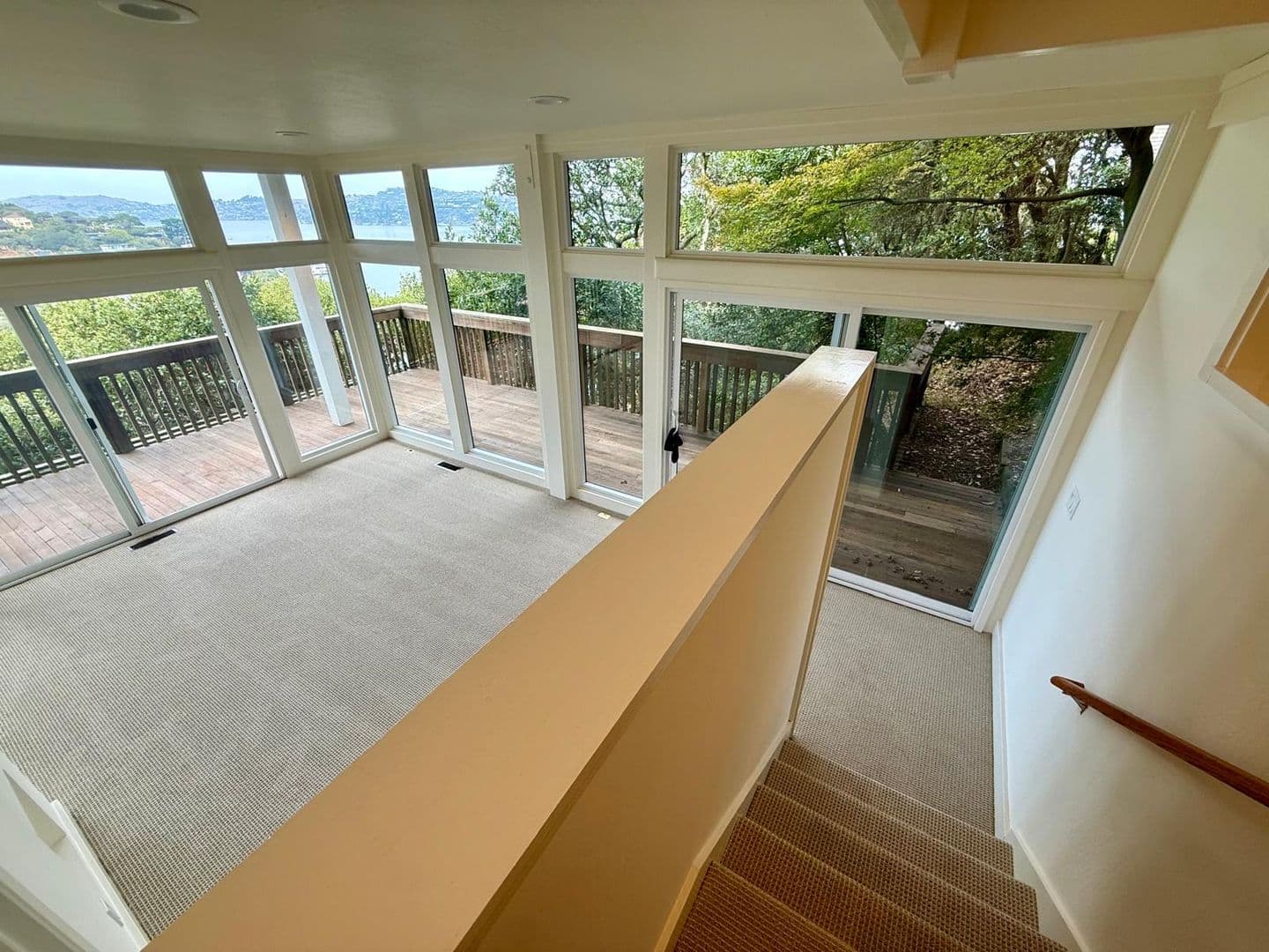 Sausalito Apartment: 215 & 217 Hi Vista Road