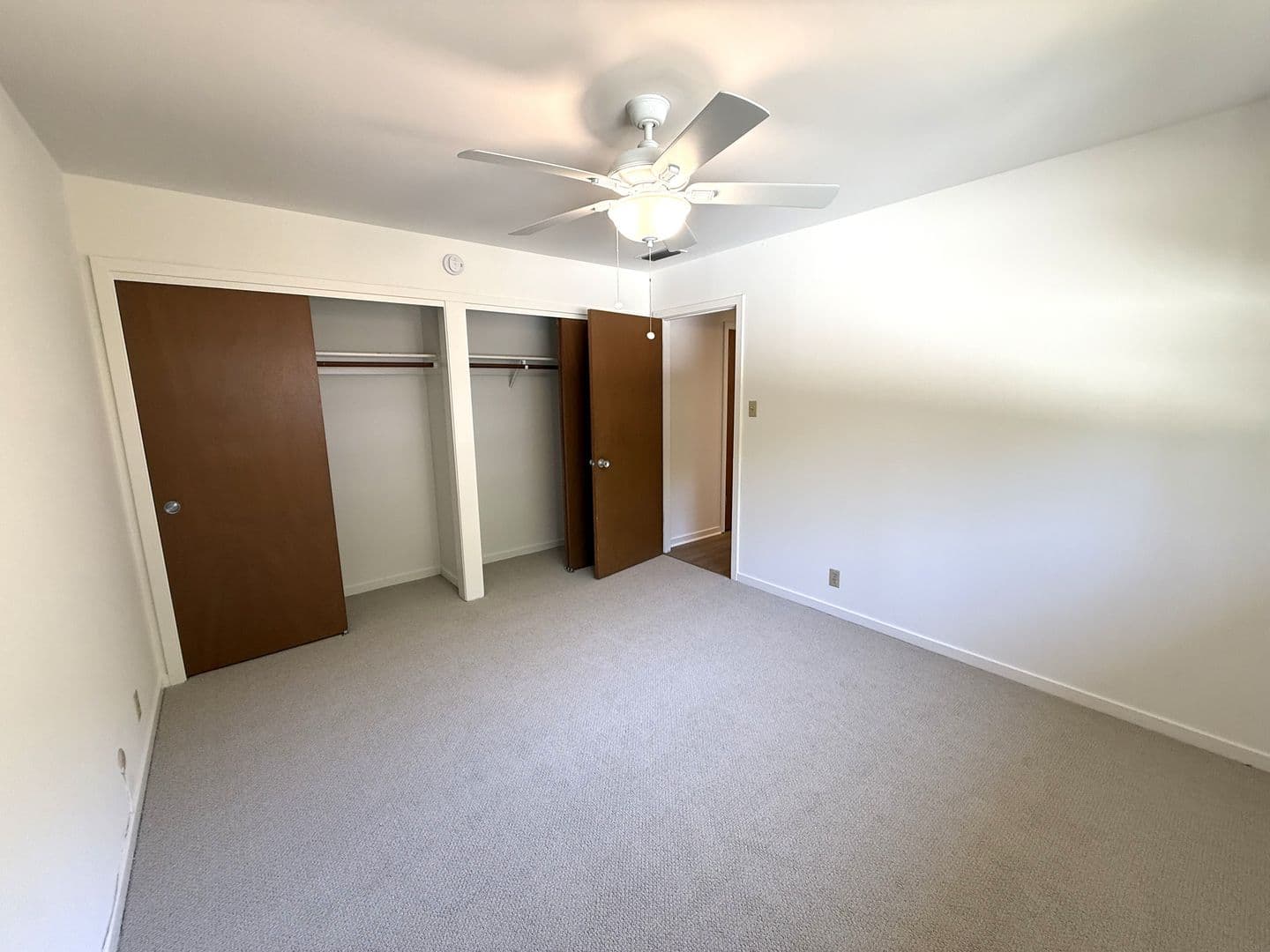 San Anselmo Apartment: 194 Tunstead Ave