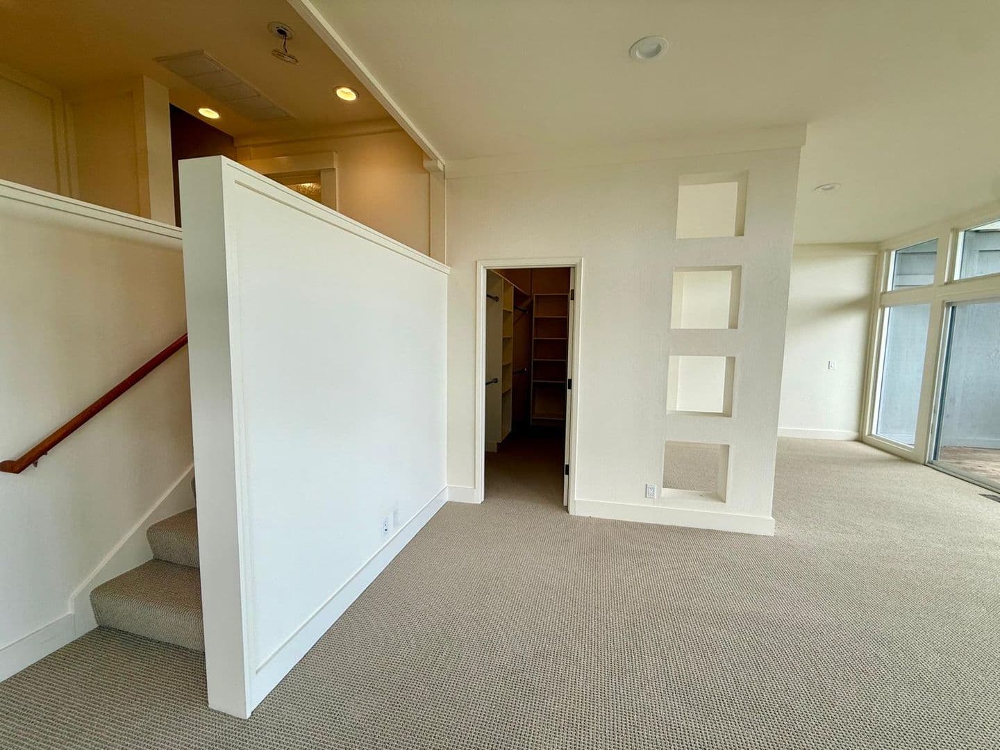 Sausalito Apartment: 215 & 217 Hi Vista Road