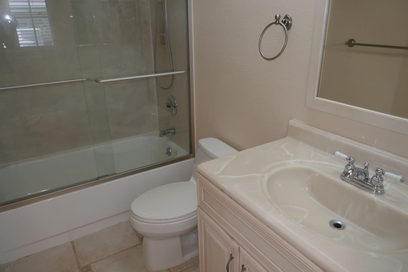 San Rafael Condo: 17 Mariners Circle