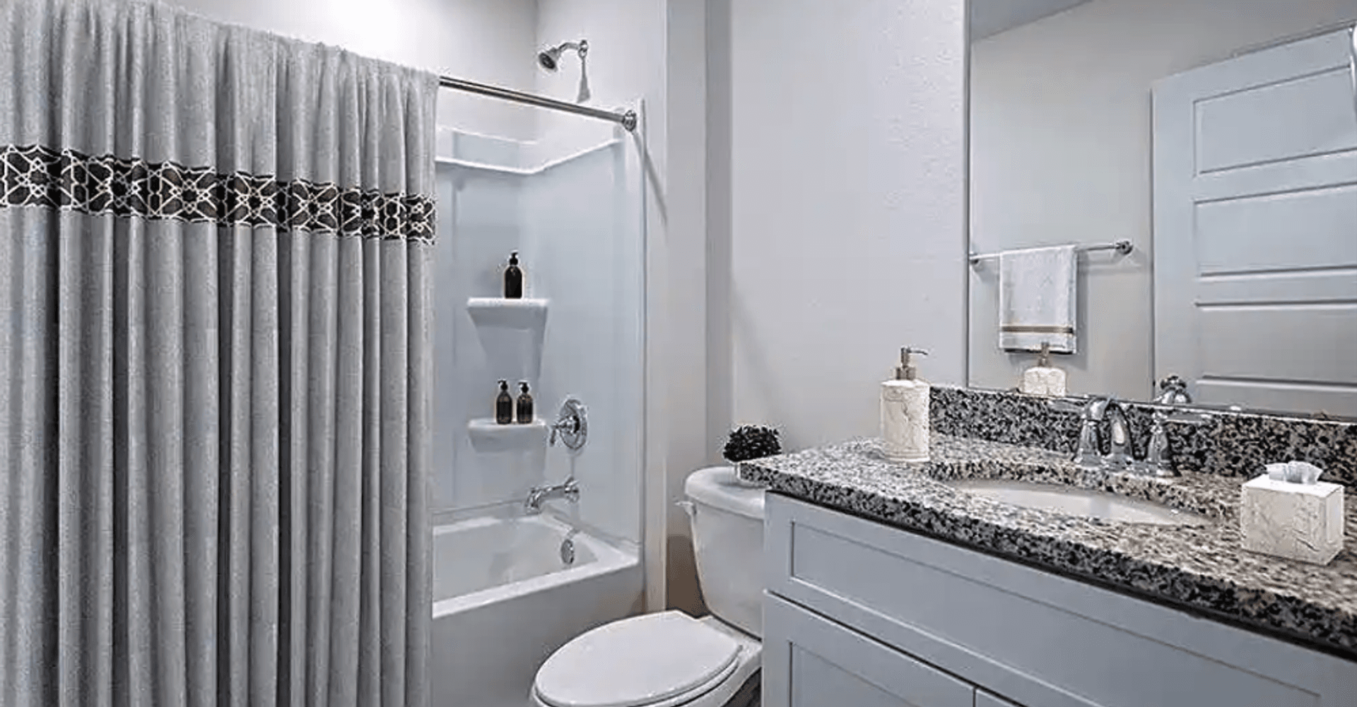 Ocean Springs Apartment: 8001 Westwood Circle