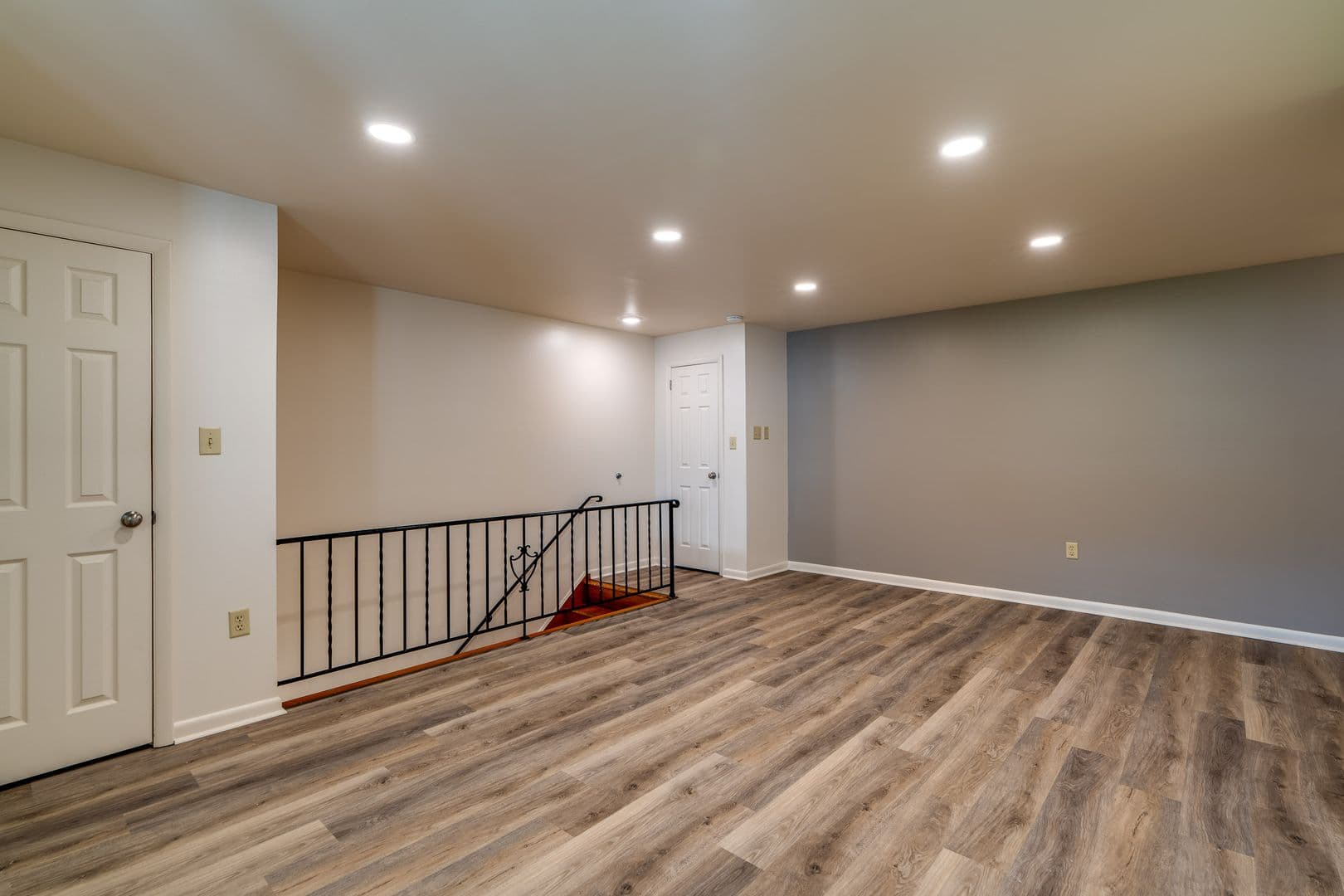 Lancaster Apartment: 20 Echo Valley Lane
