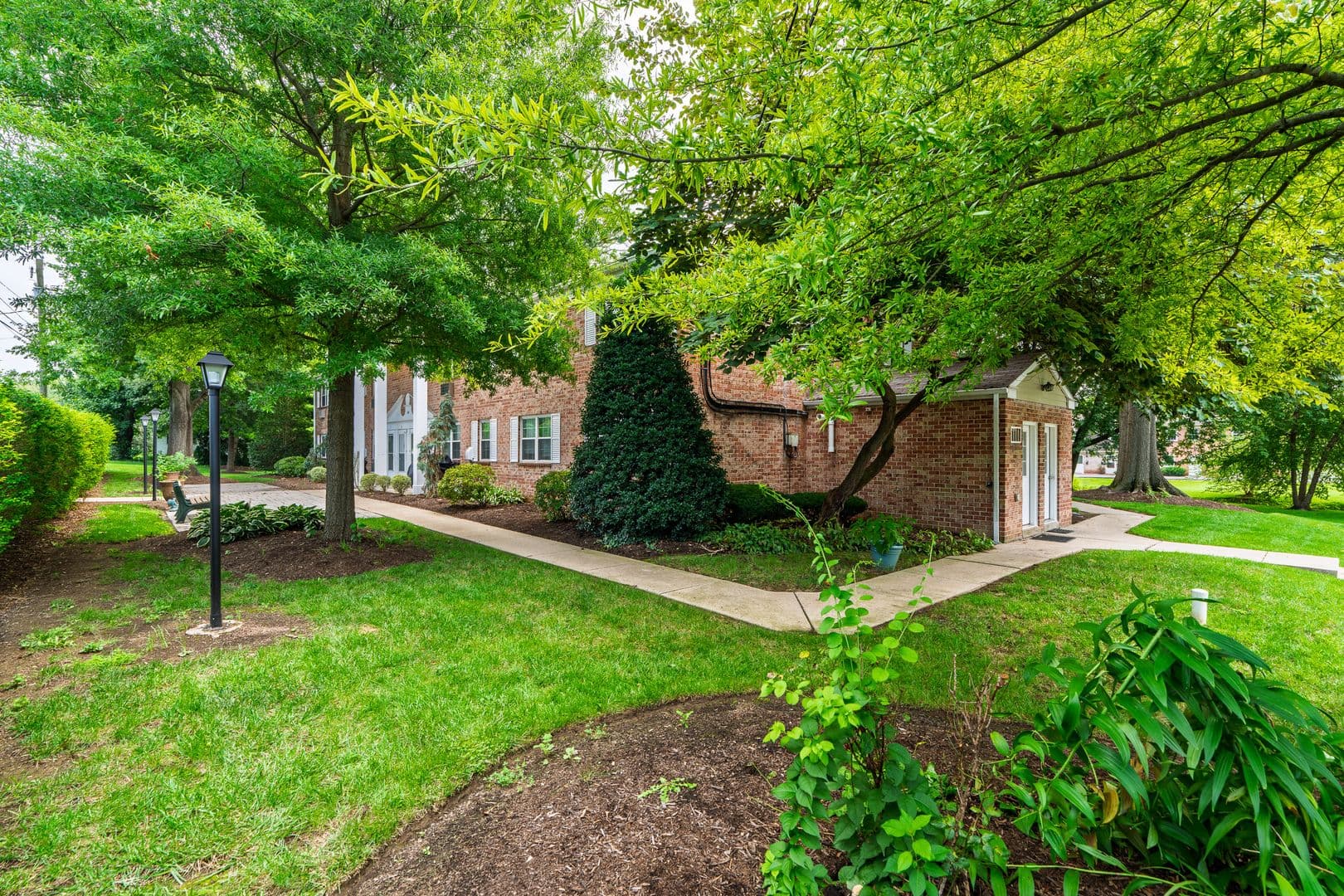 Lancaster Apartment: 20 Echo Valley Lane
