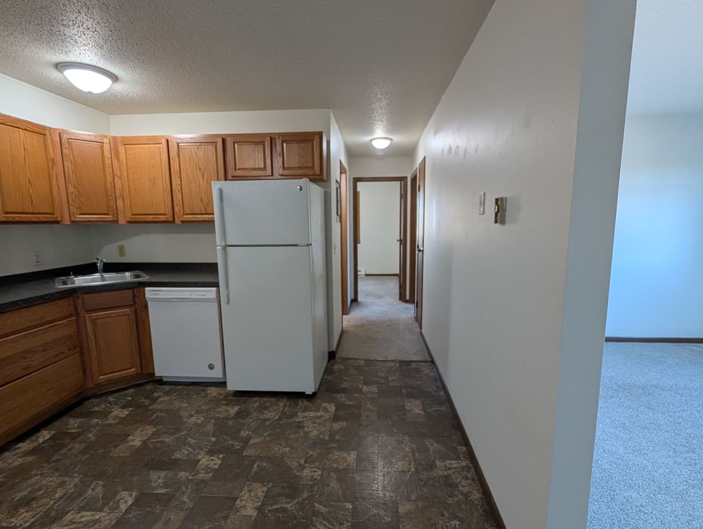 Bemidji Apartment: 2835 Pine Ridge Ave