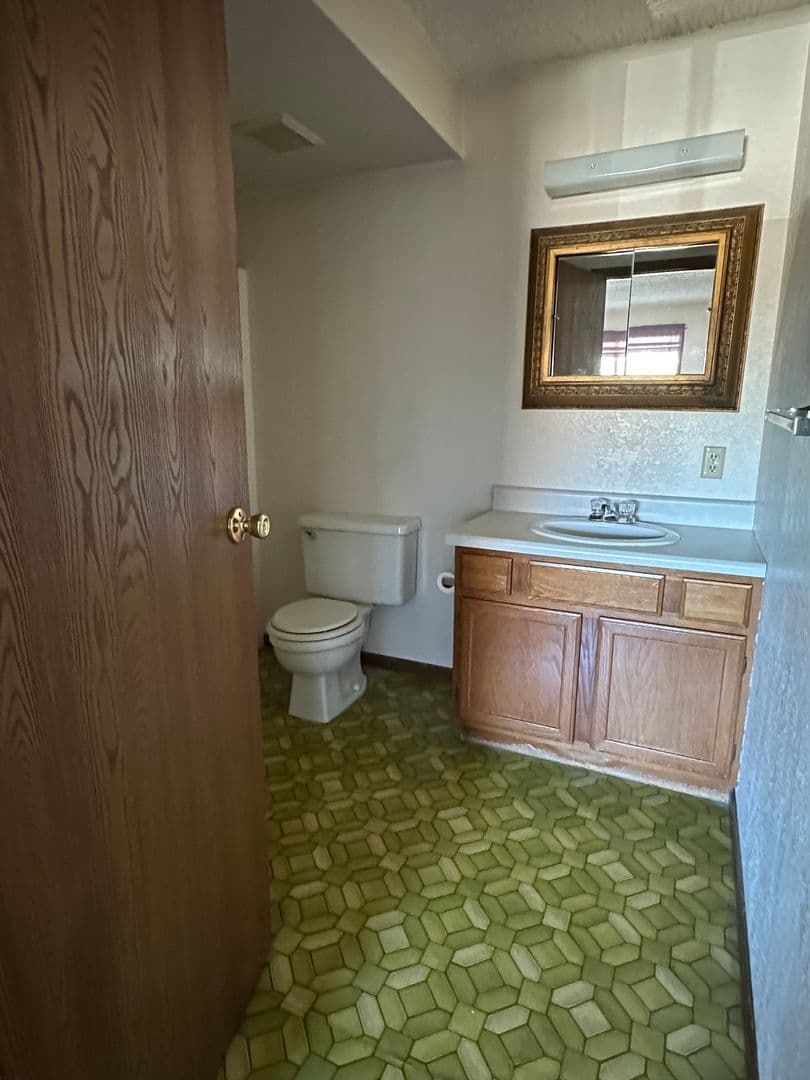 Bemidji Apartment: 1011 Washington Ave S
