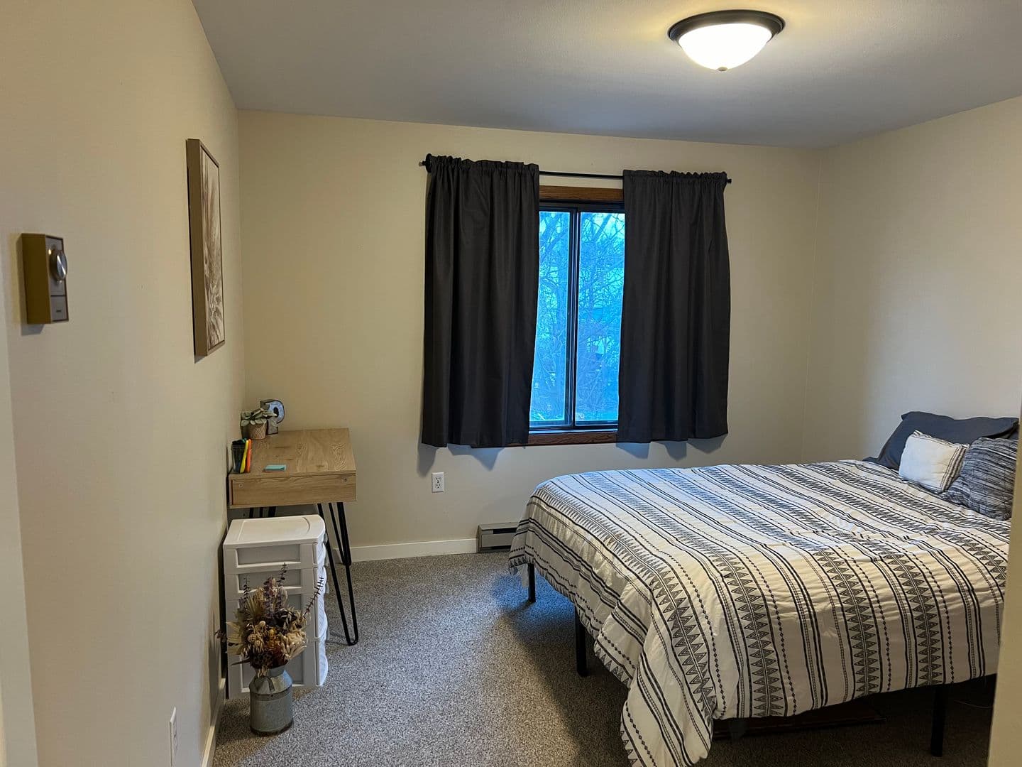 Lisbon Apartment: 17 9th Ave W