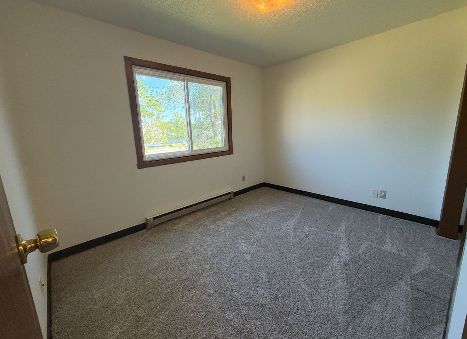 Bemidji Apartment: 2835 Pine Ridge Ave