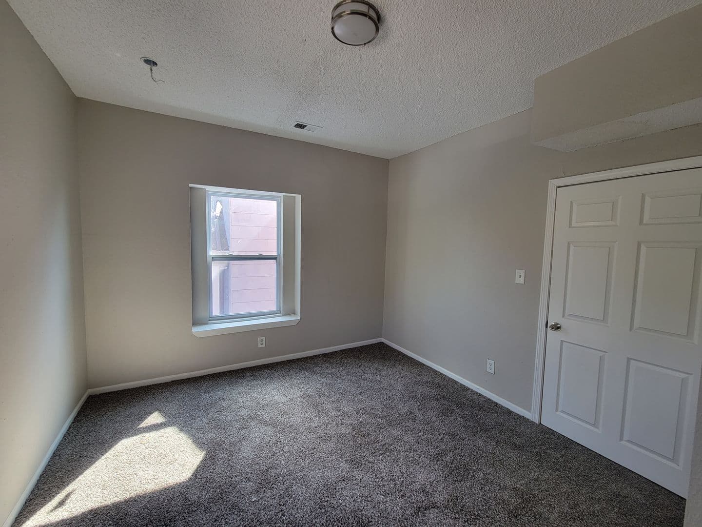 Kansas City Apartment: 901-907 Benton Blvd