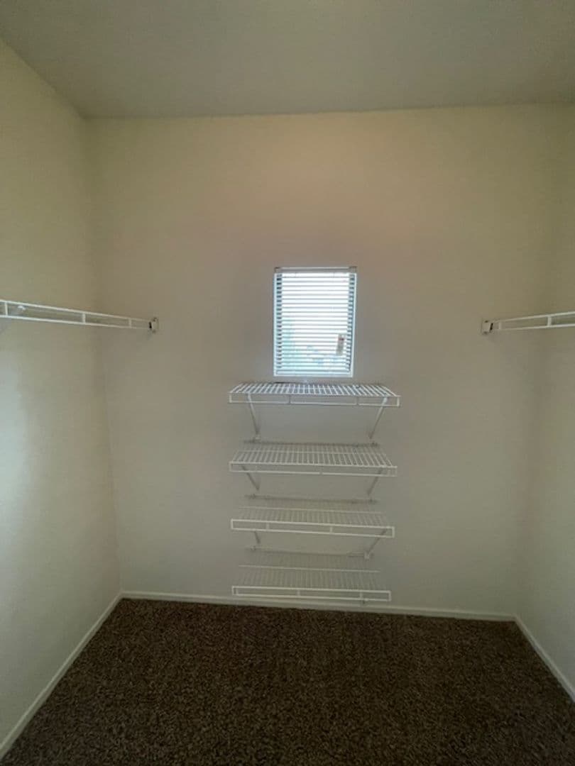 Las Vegas House: 8250 N. Grand Canyon Dr. Unit 2040