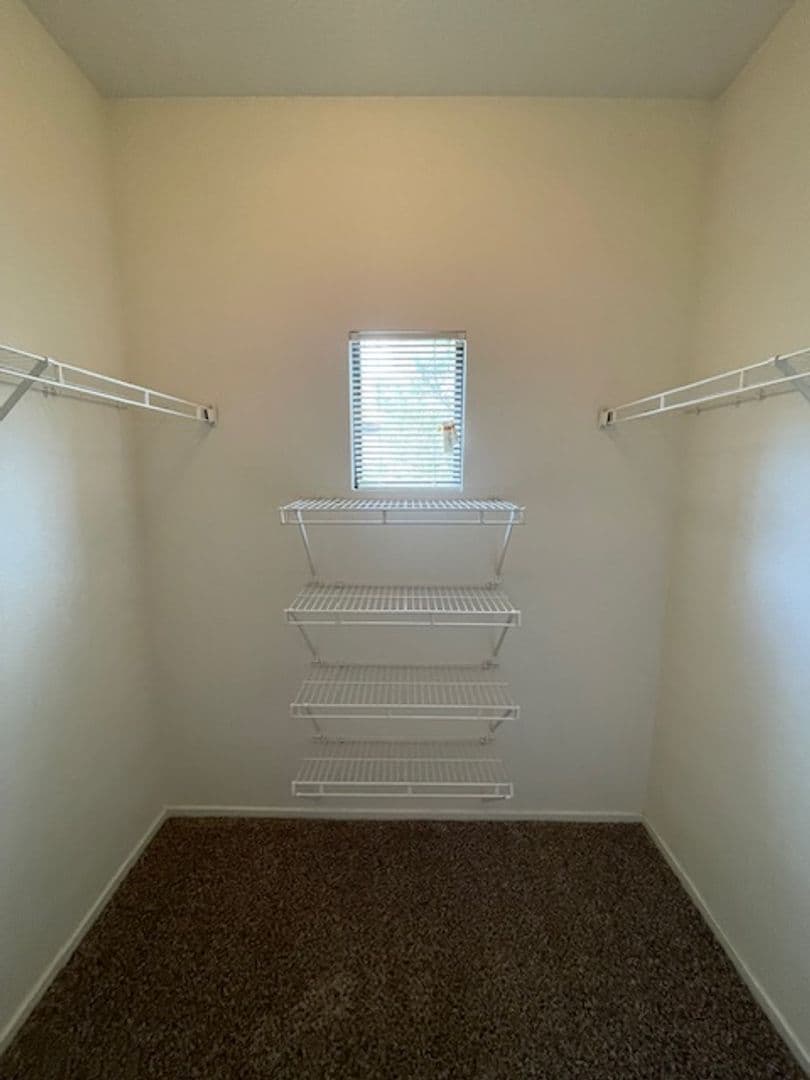 Las Vegas House: 8250 N. Grand Canyon Dr. Unit 2040