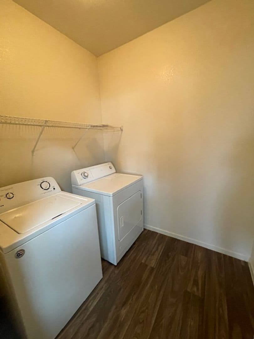 Las Vegas House: 8250 N. Grand Canyon Dr. Unit 2040