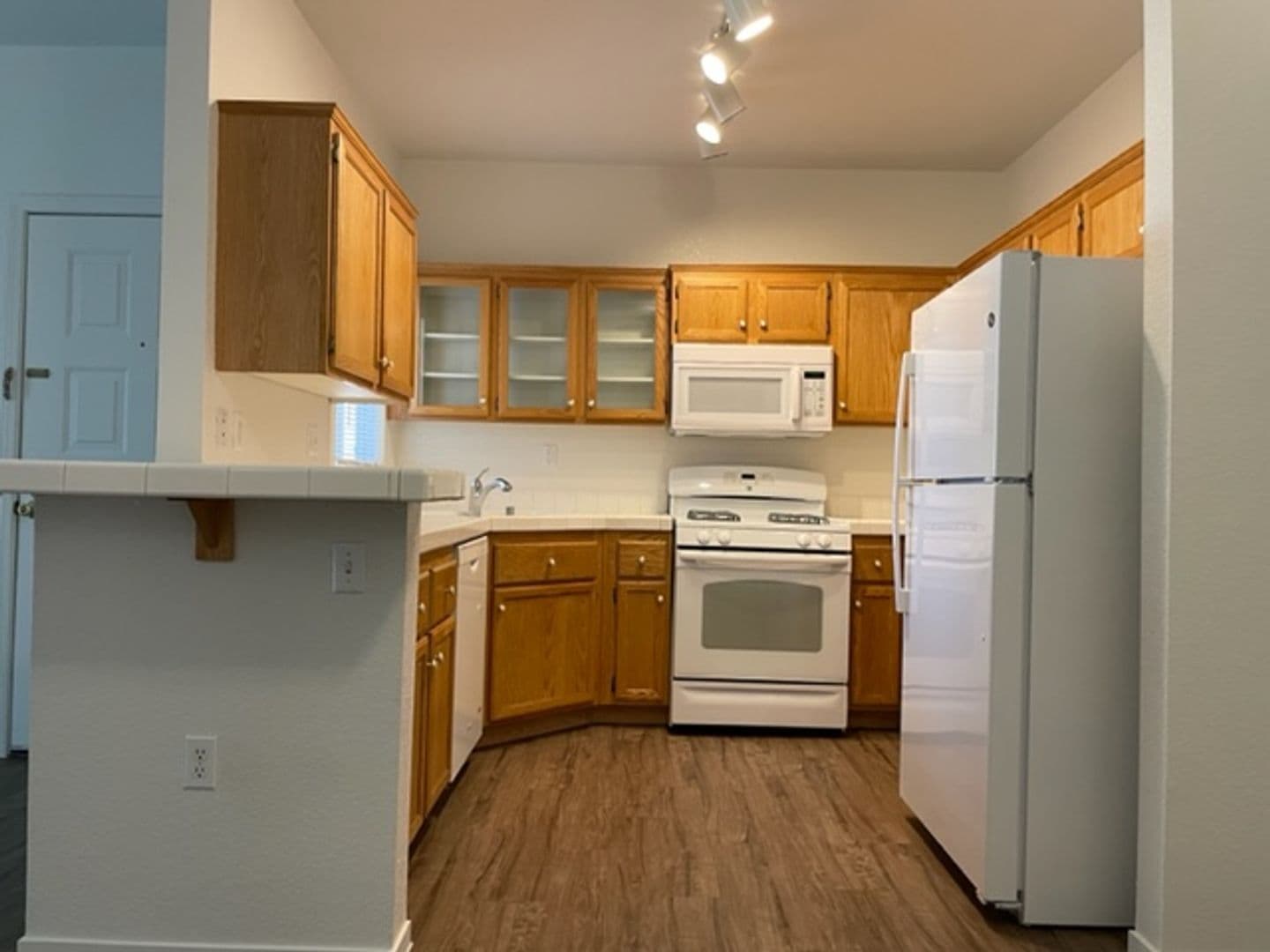 Las Vegas House: 1830 N. Buffalo Dr. #2082