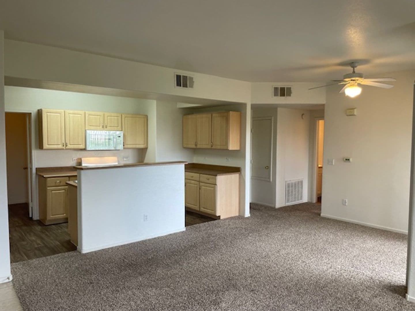 Las Vegas House: 8250 N. Grand Canyon Dr. Unit 2040