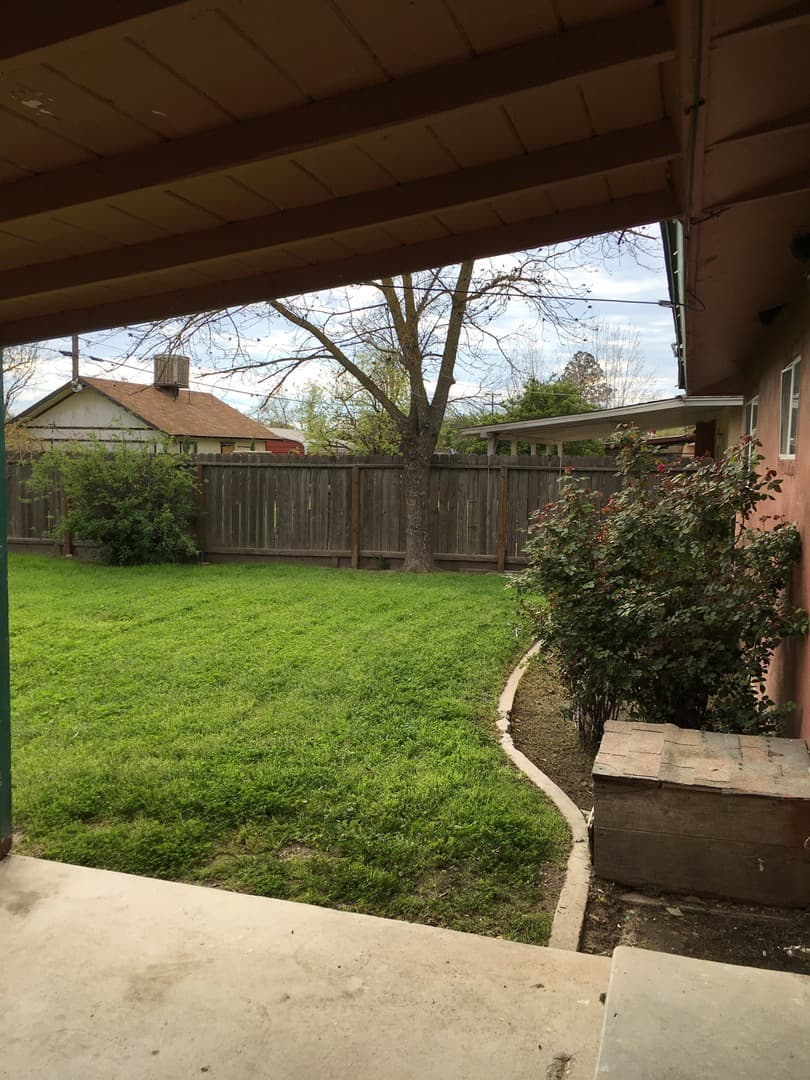 Madera House: 27242 Perkins Road