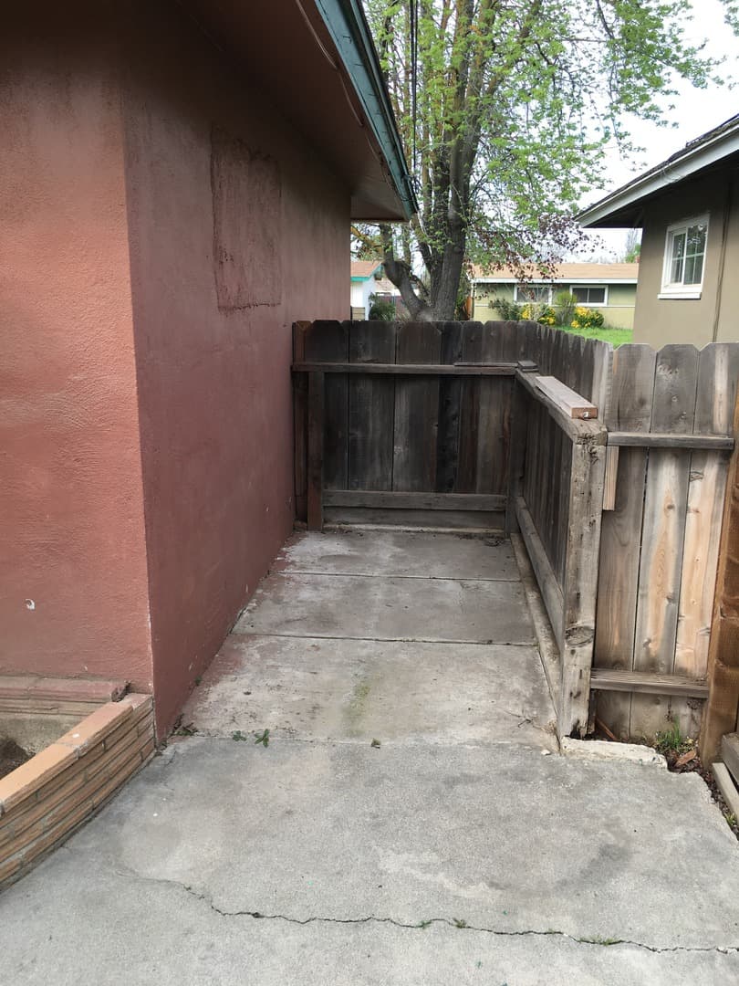Madera House: 27242 Perkins Road