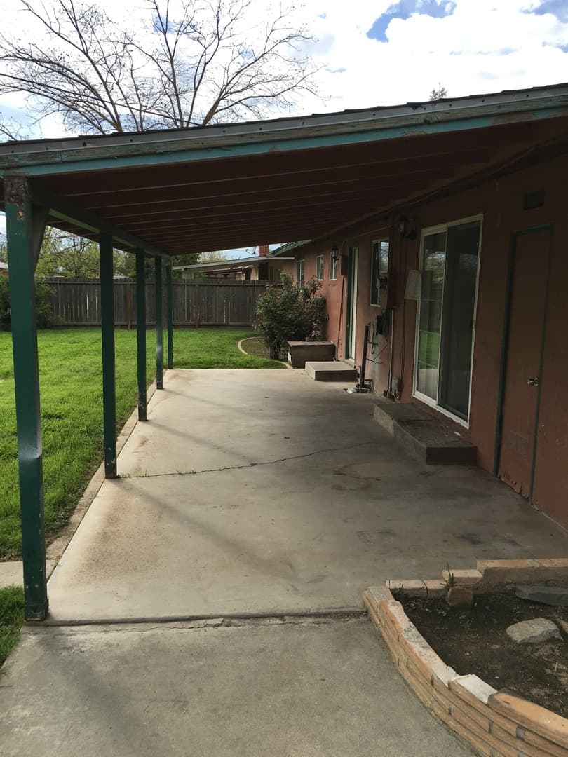 Madera House: 27242 Perkins Road