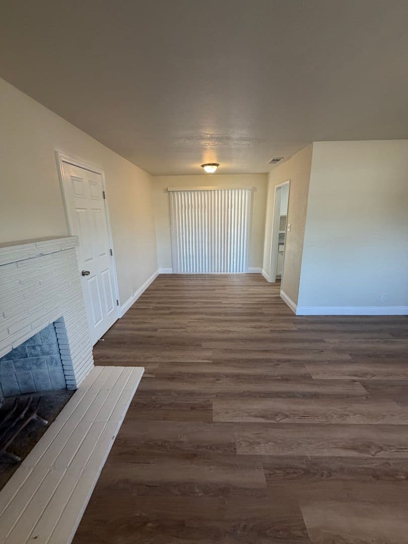 Madera House: 27242 Perkins Road