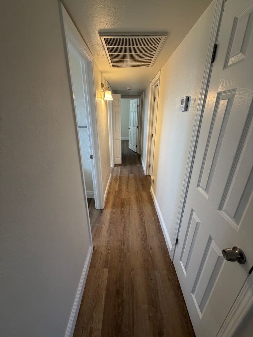 Madera House: 27242 Perkins Road