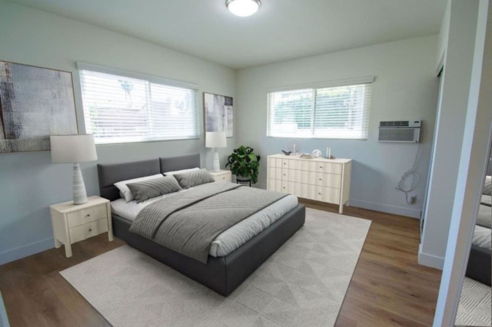 Los Angeles Apartment: 1625-1627 N. Laurel Ave.
