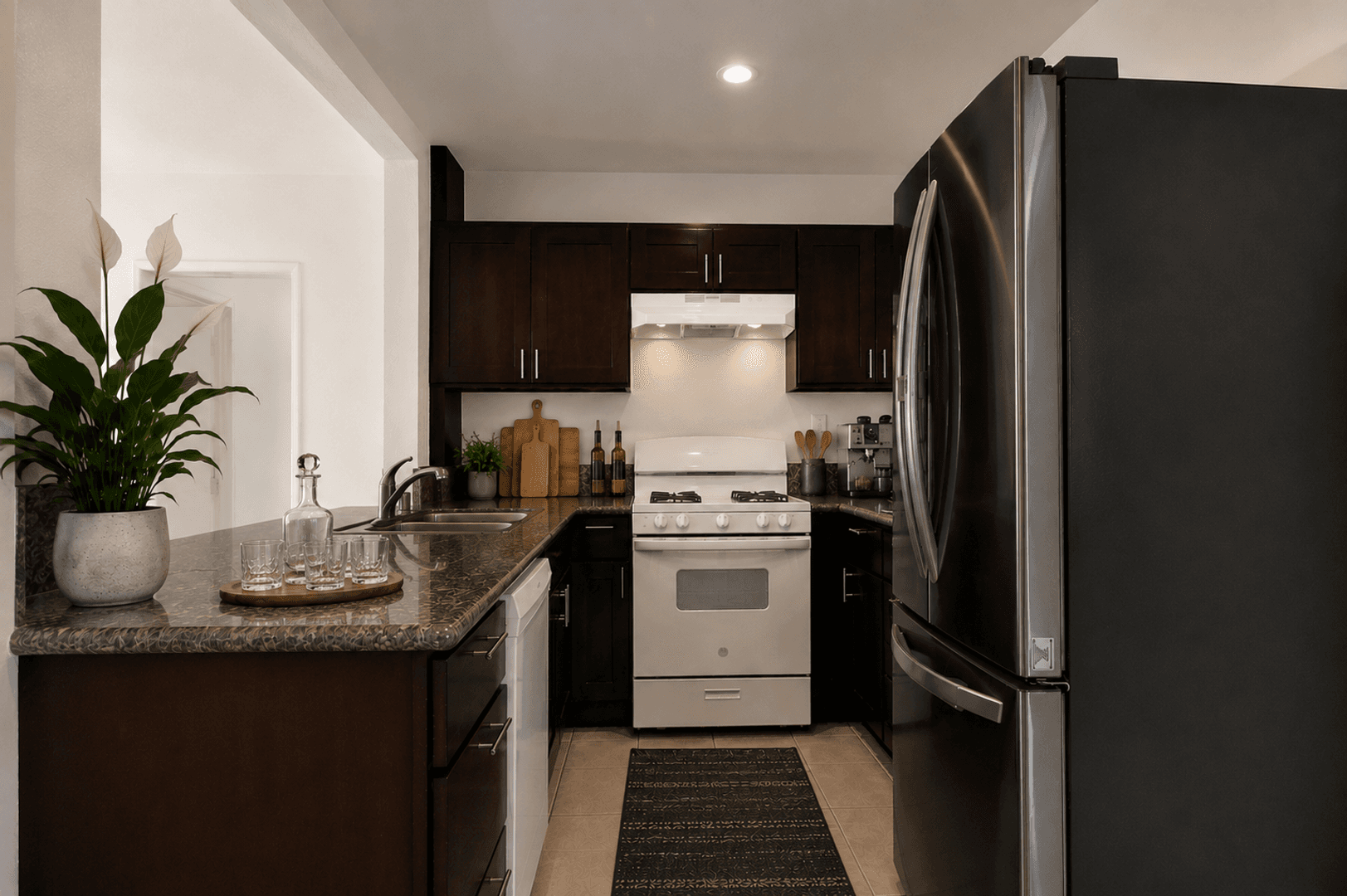 Los Angeles Apartment: 3147 S. Durango Ave.