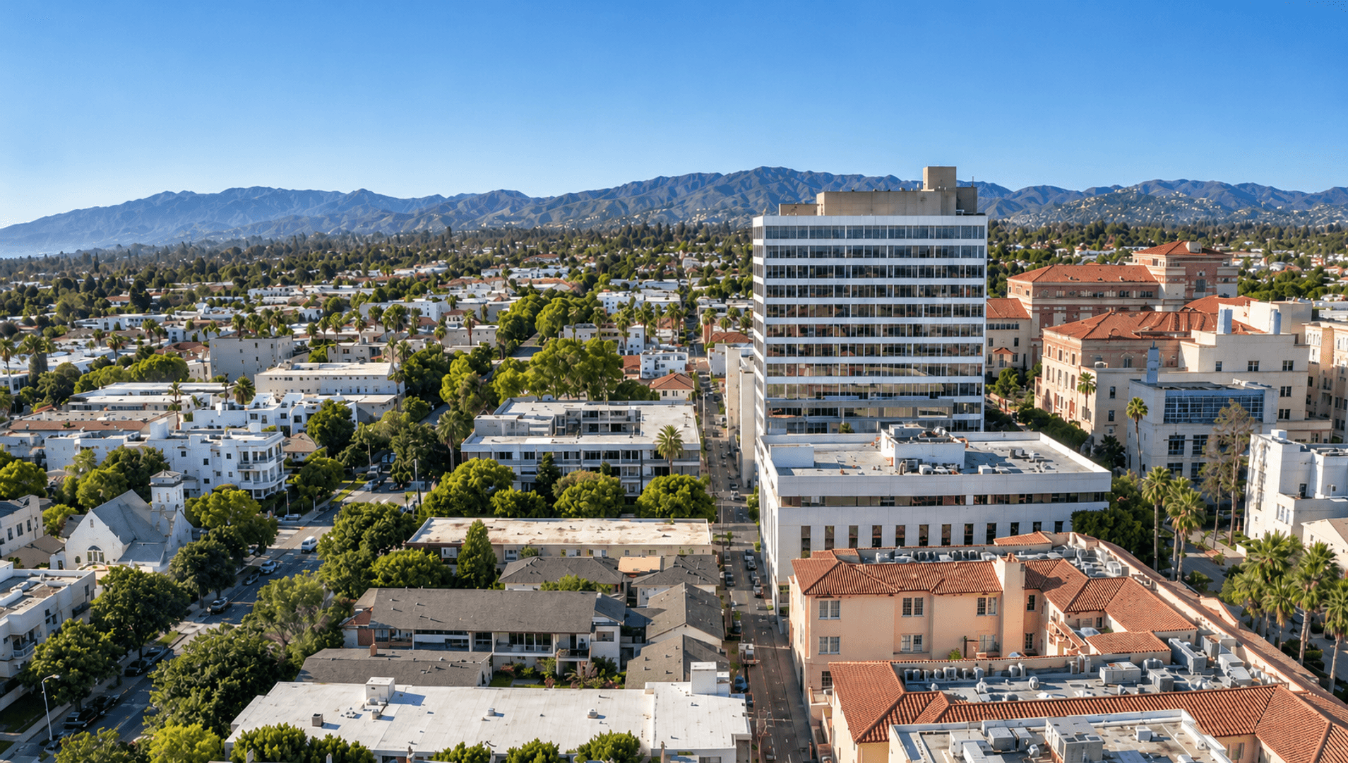 Santa Monica Apartment: 1323 14th St.