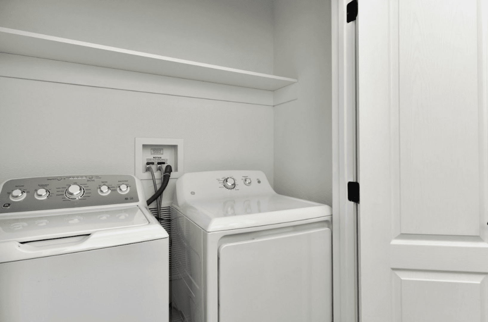 Berkeley Apartment: 2875 California Street