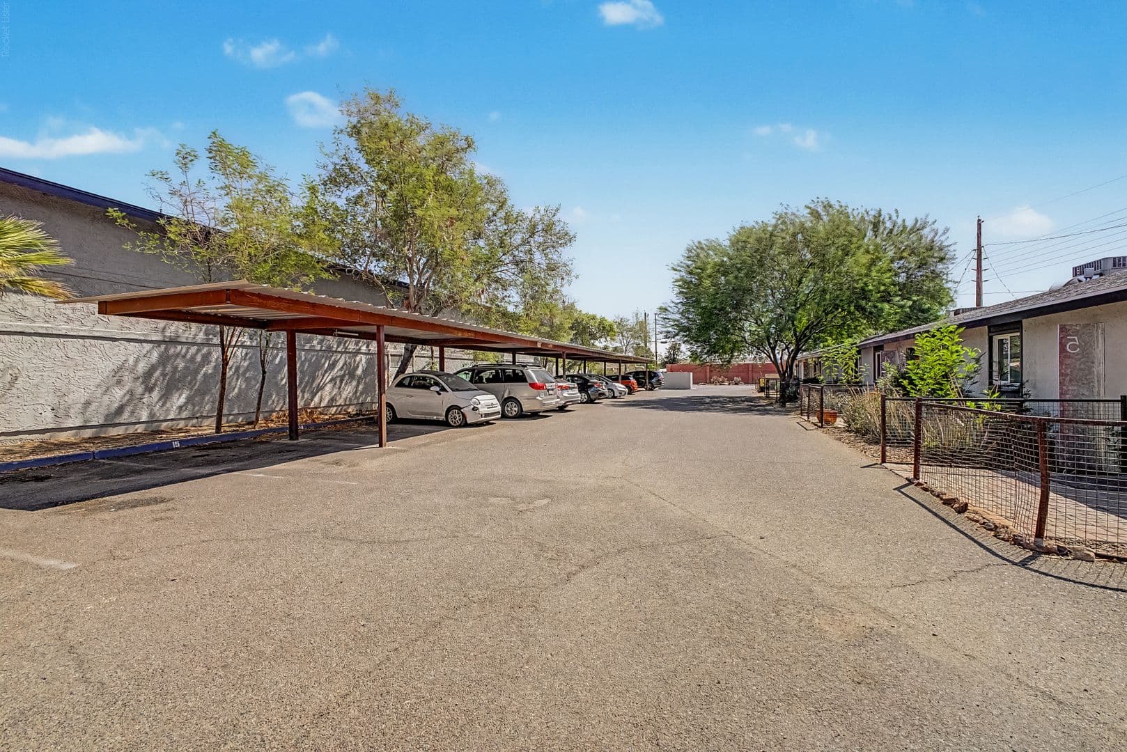 Phoenix Apartment: 1632 E. Cambridge Ave.
