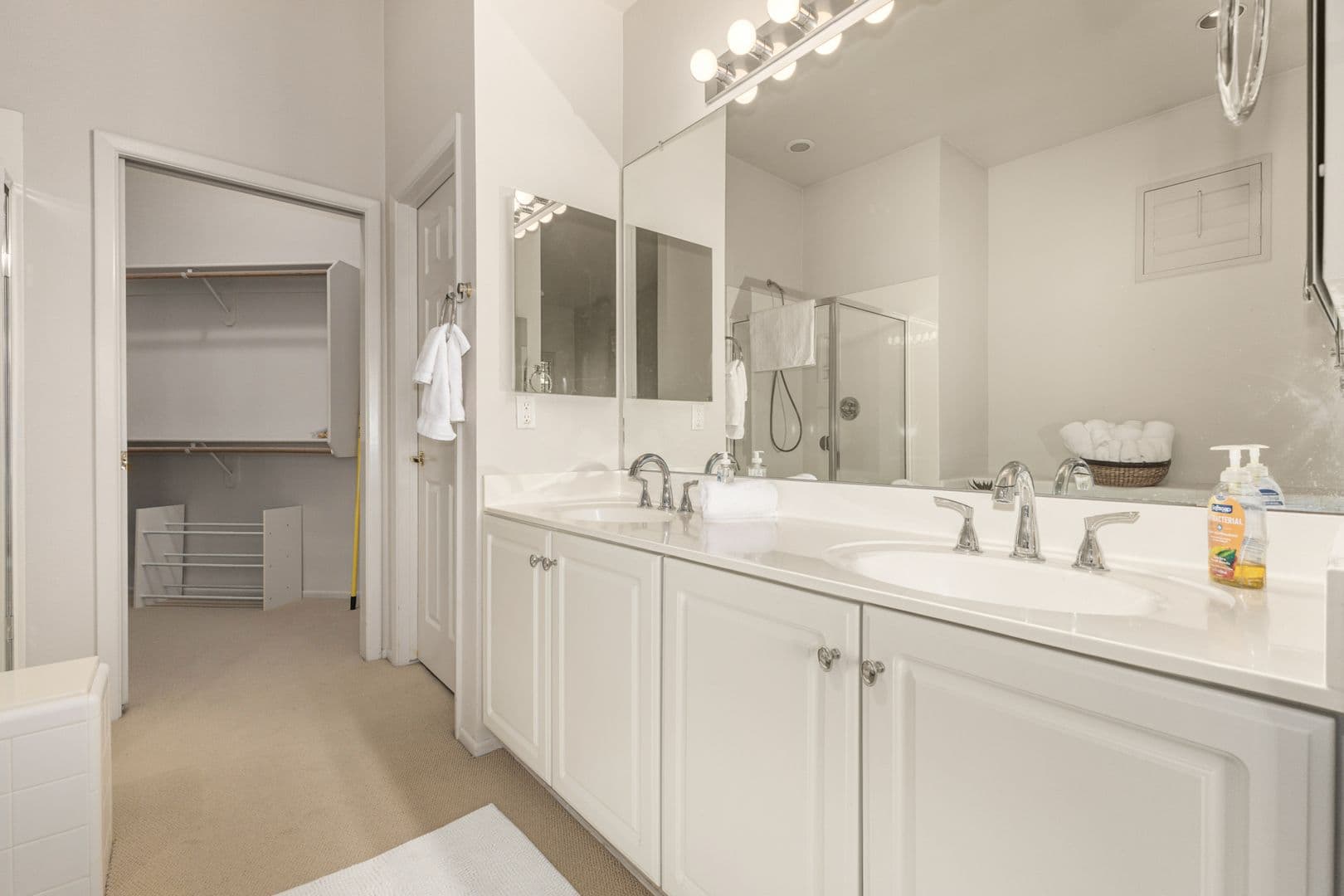 Scottsdale Condo: 8270 N Hayden Rd #2043