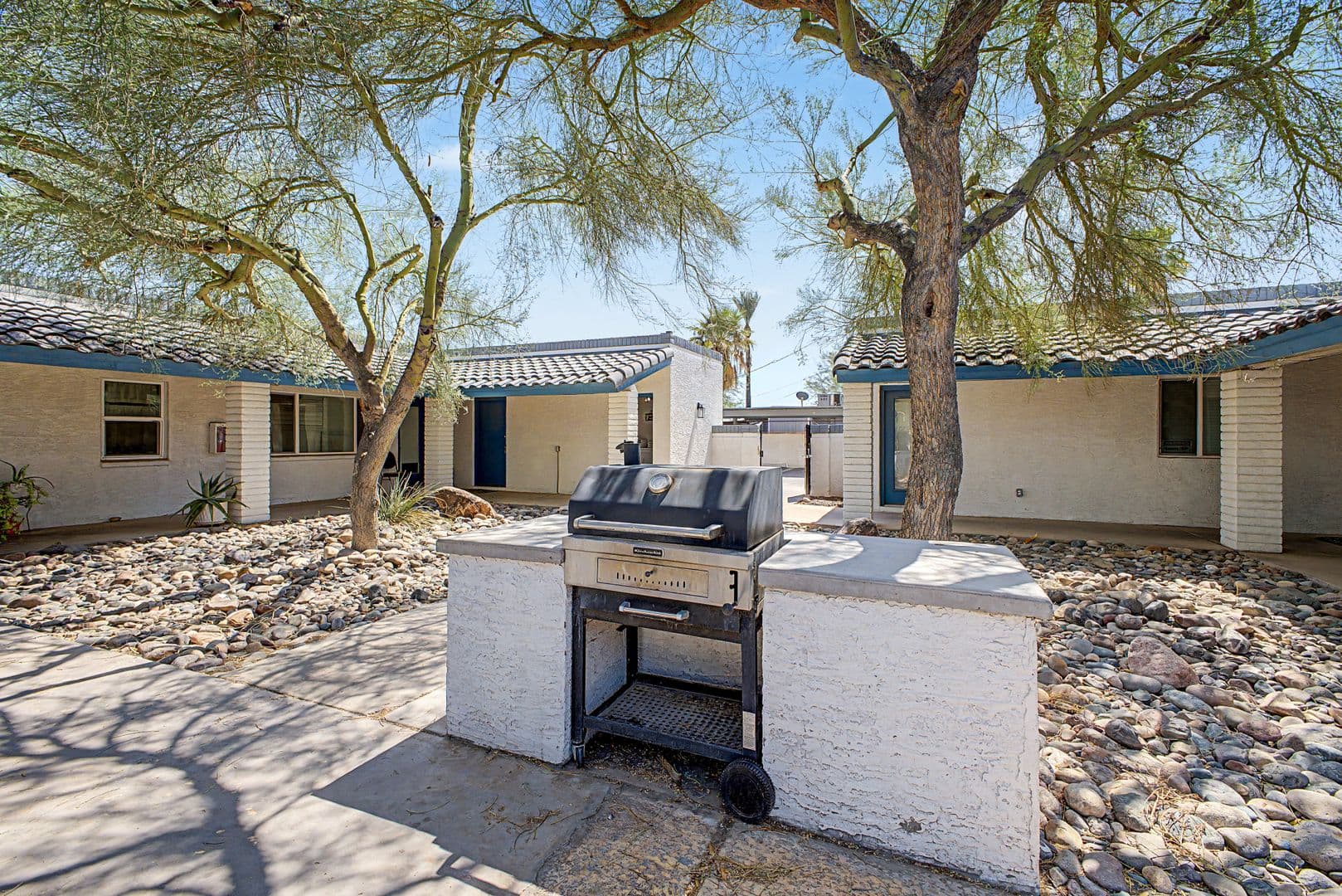 Phoenix Apartment: 1701 E. Cambridge Ave.