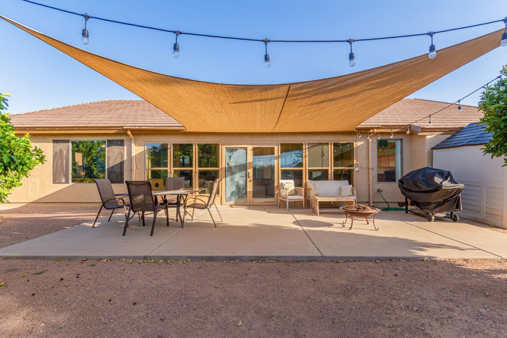 Peoria House: 8440 W Alex Ave