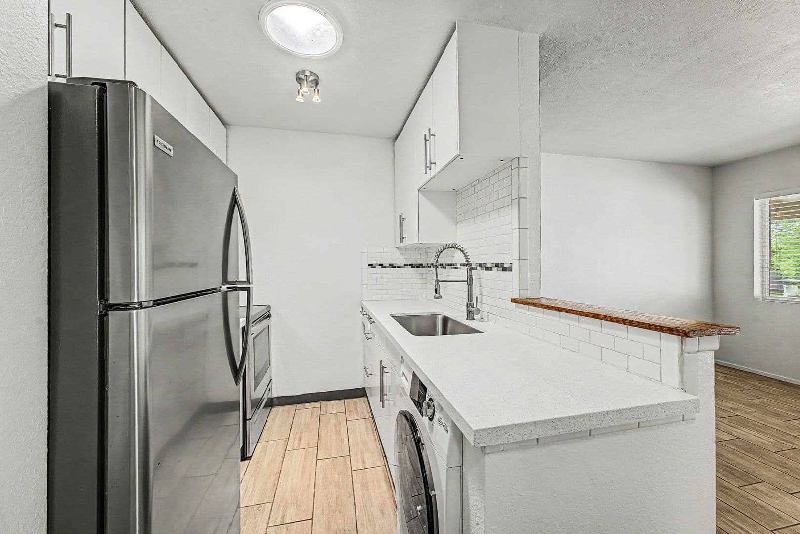 Phoenix Apartment: 1701 E. Cambridge Ave.