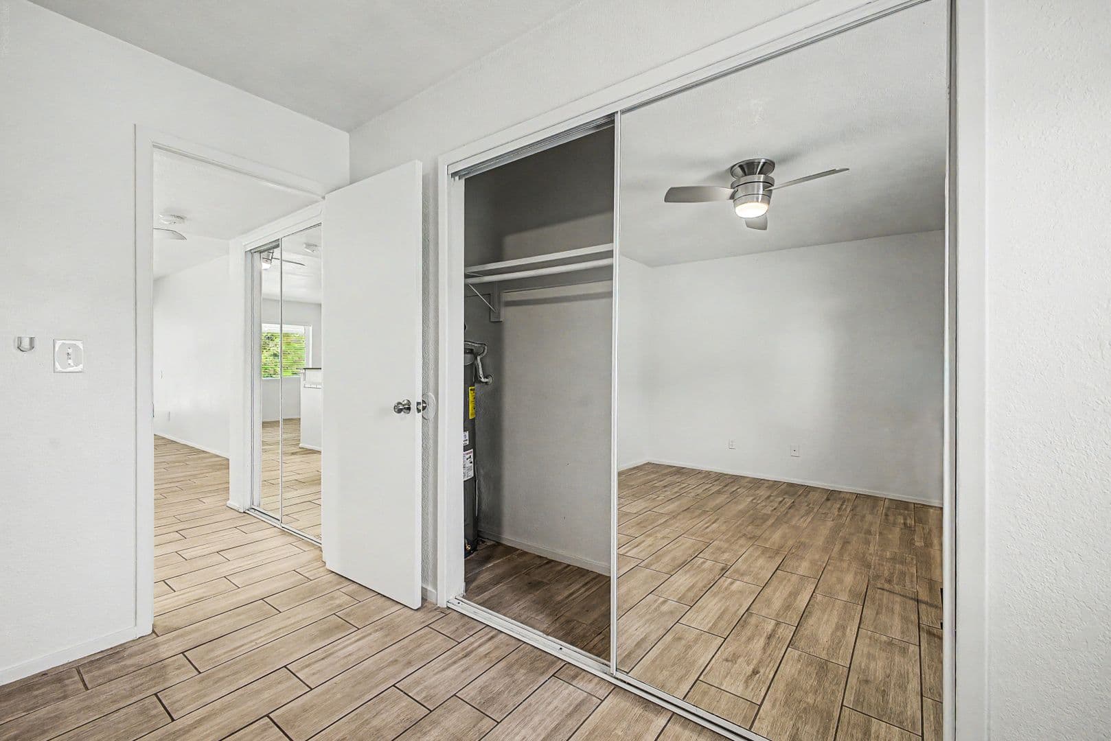 Phoenix Apartment: 1701 E. Cambridge Ave.