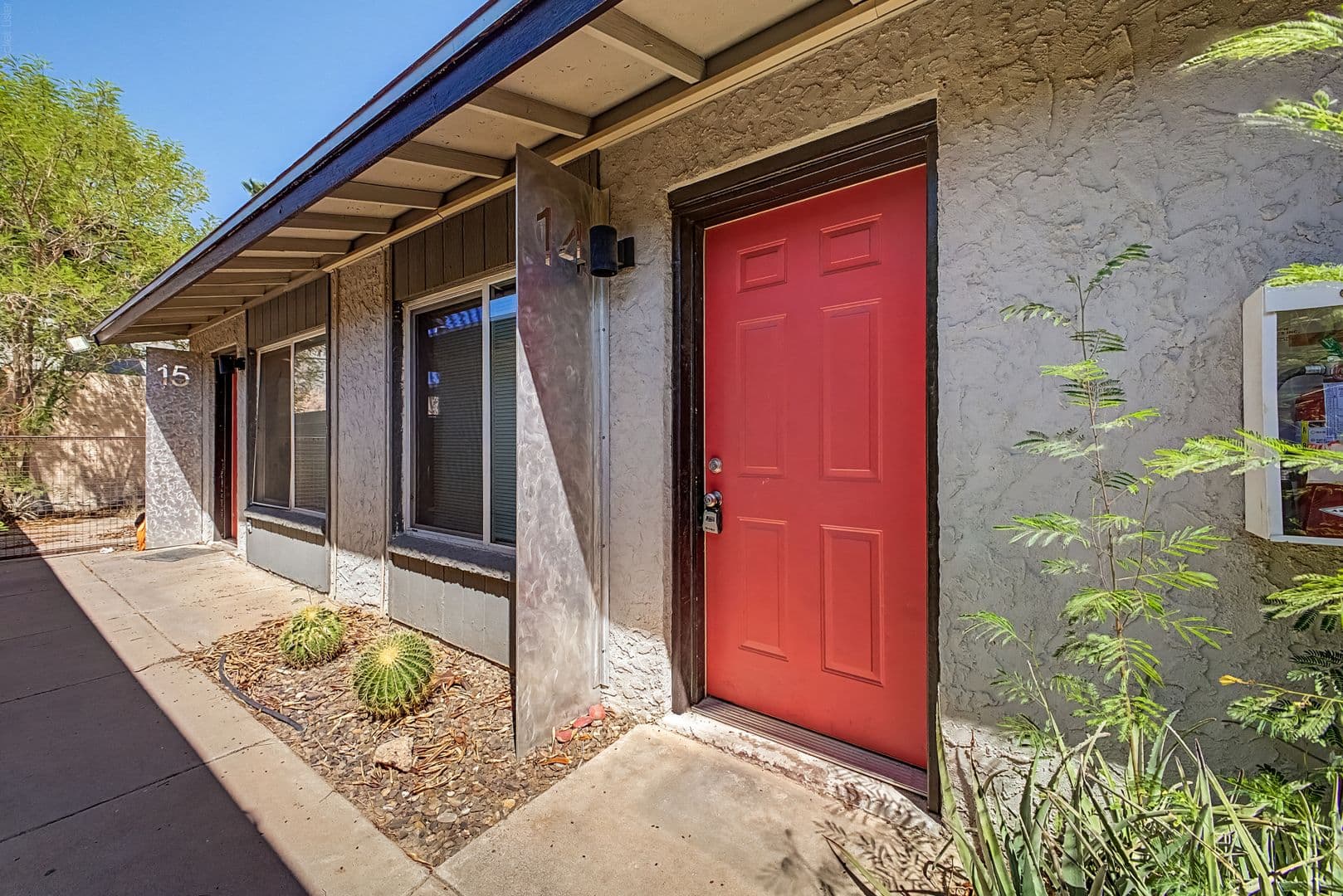 Phoenix Apartment: 1632 E. Cambridge Ave.