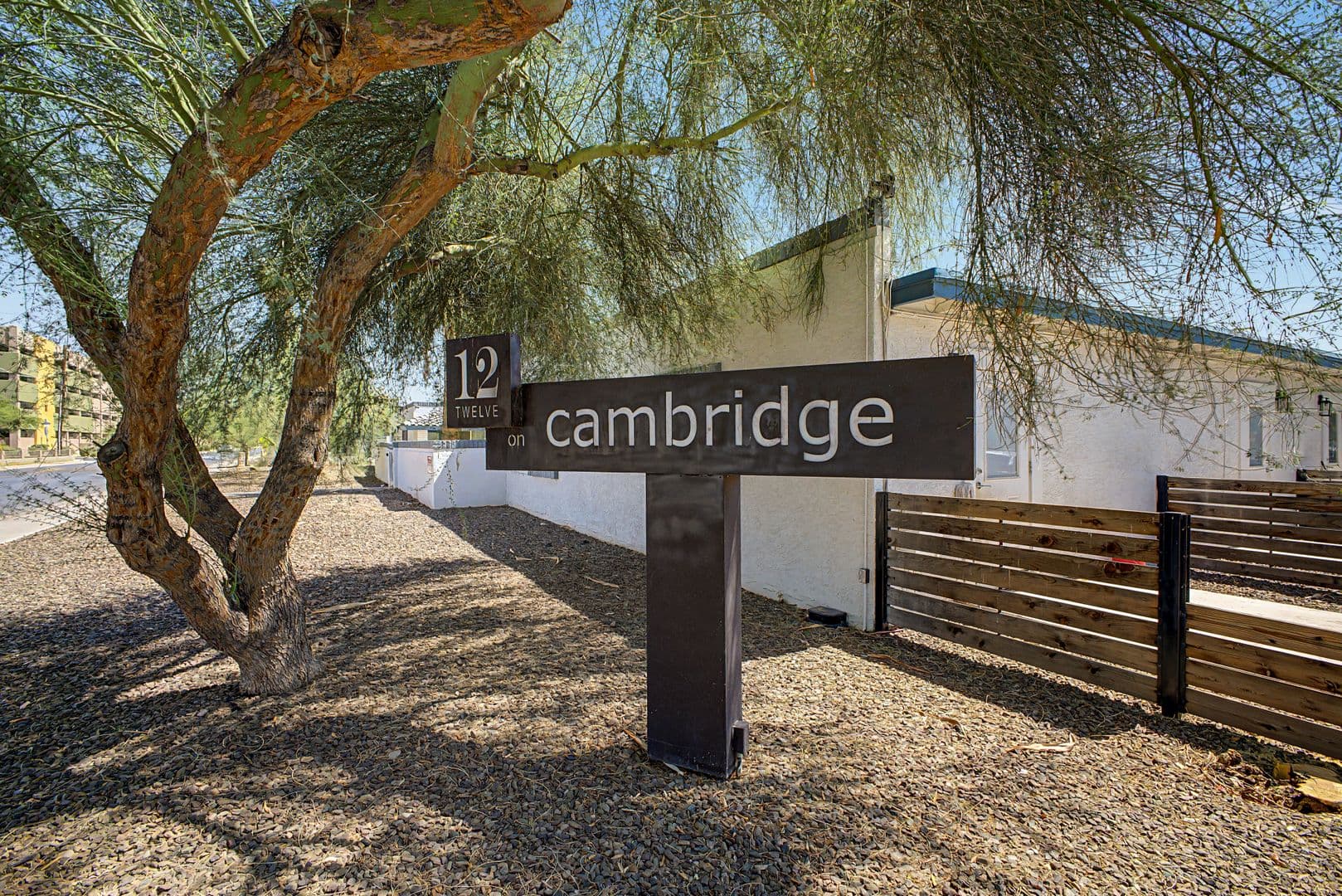 Phoenix Apartment: 1701 E. Cambridge Ave.