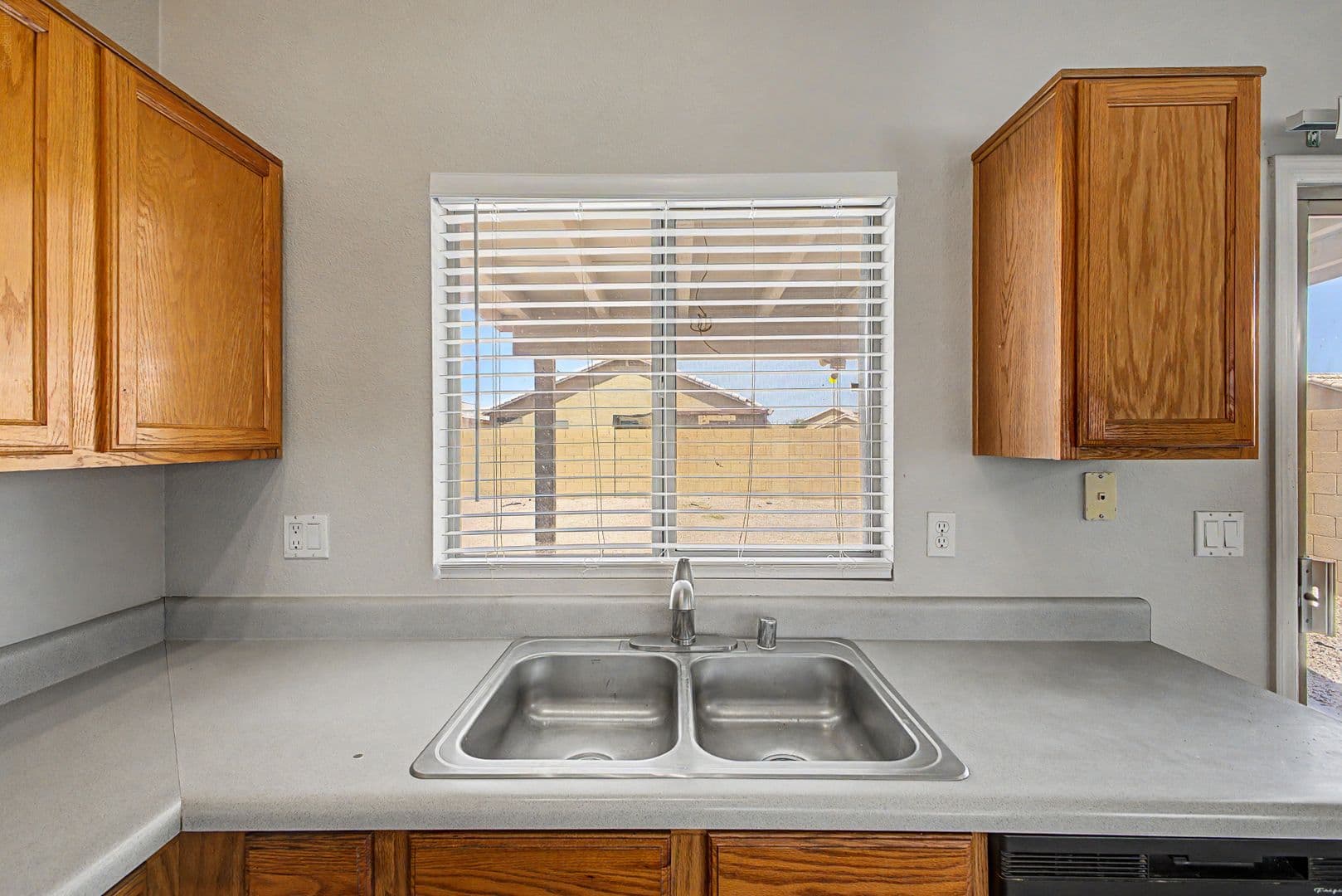 Phoenix House: 8904 W Edgemont Ave