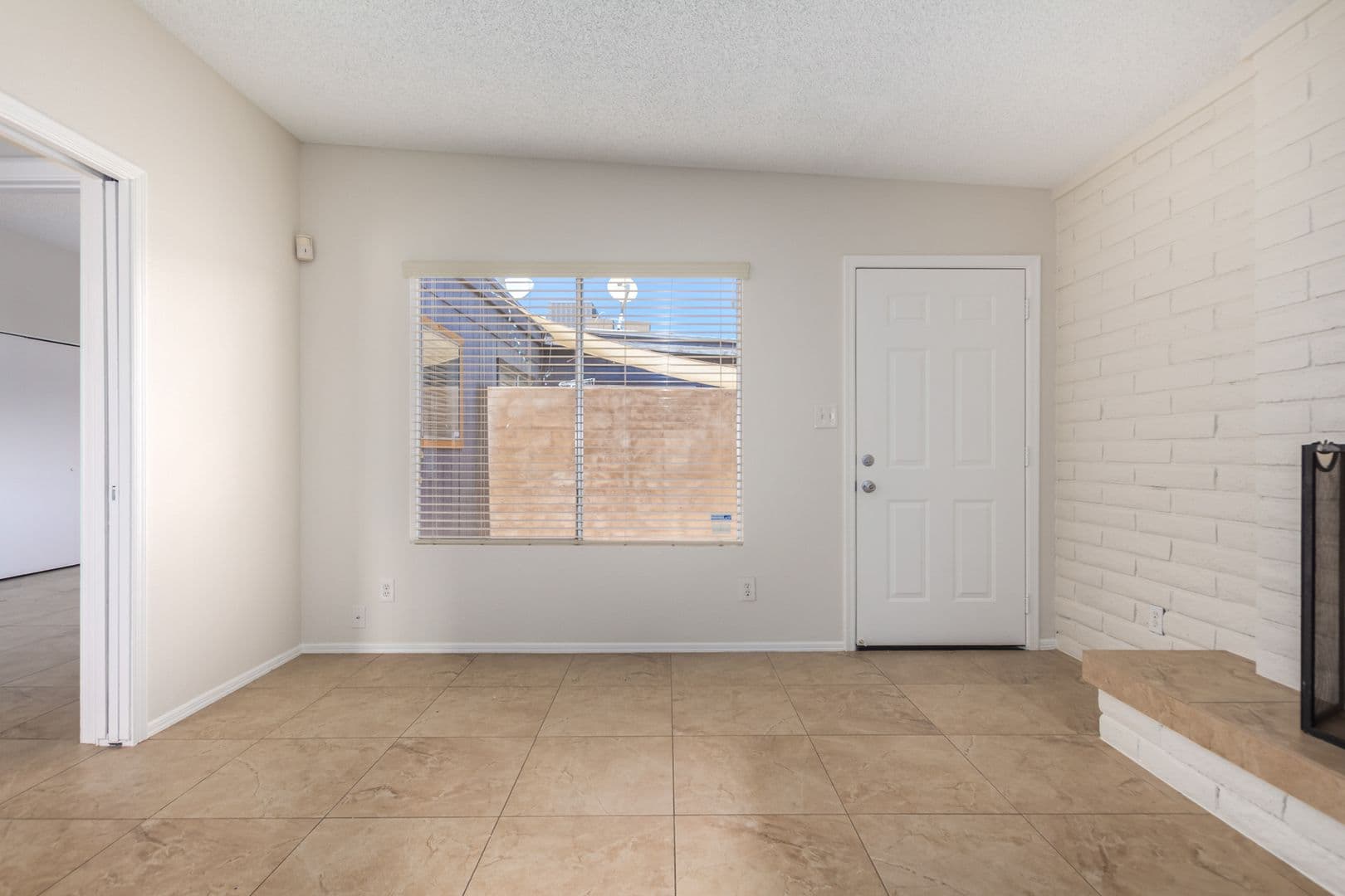 Tempe Condo: 1293 W 5th St