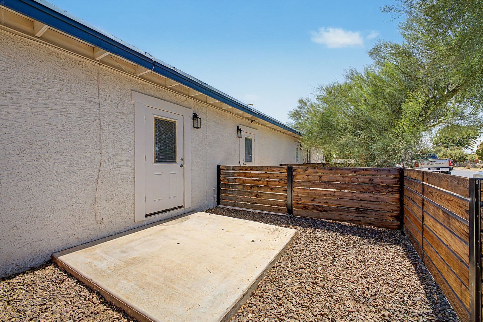 Phoenix Apartment: 1701 E. Cambridge Ave.