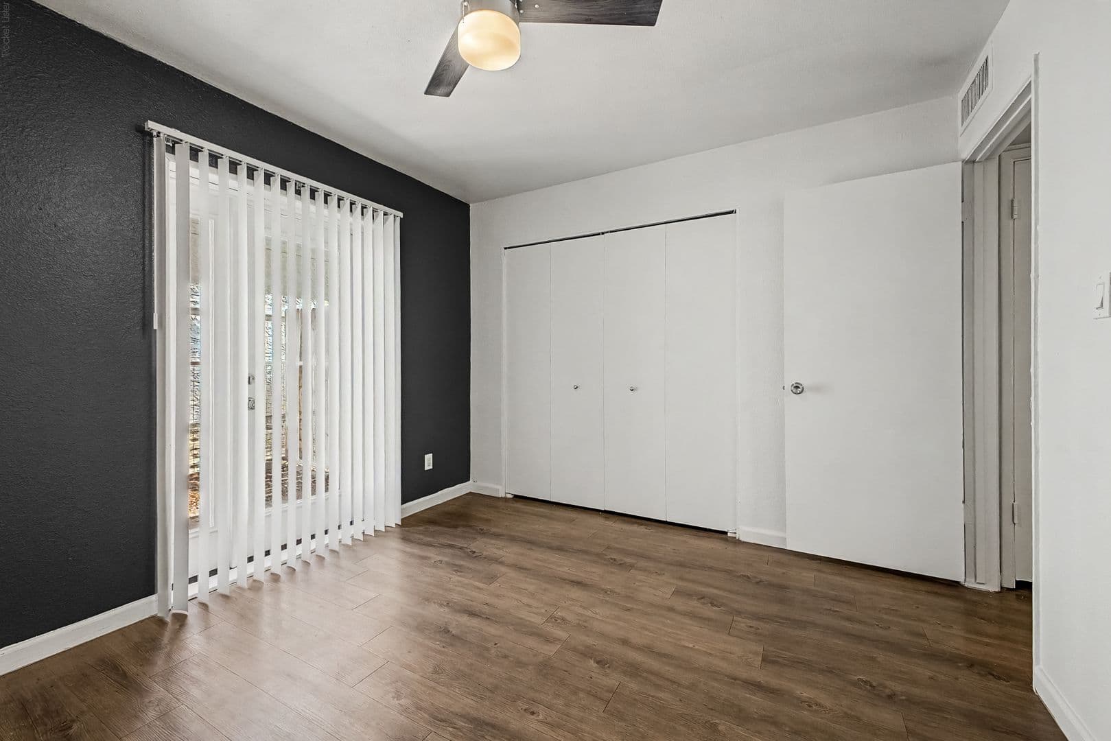 Phoenix Apartment: 1632 E. Cambridge Ave.