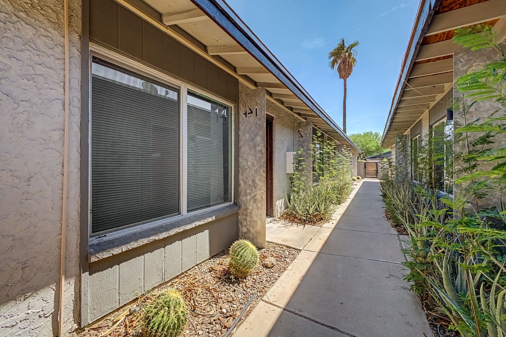 Phoenix Apartment: 1632 E. Cambridge Ave.