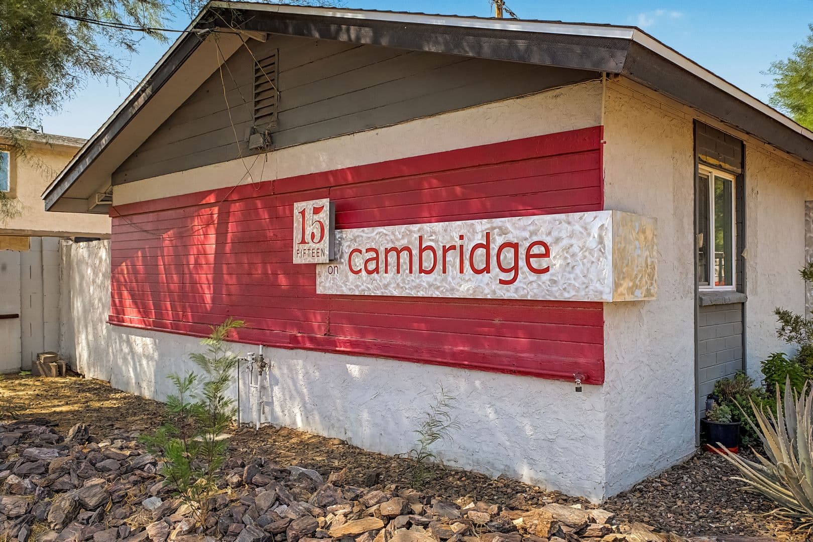 Phoenix Apartment: 1632 E. Cambridge Ave.