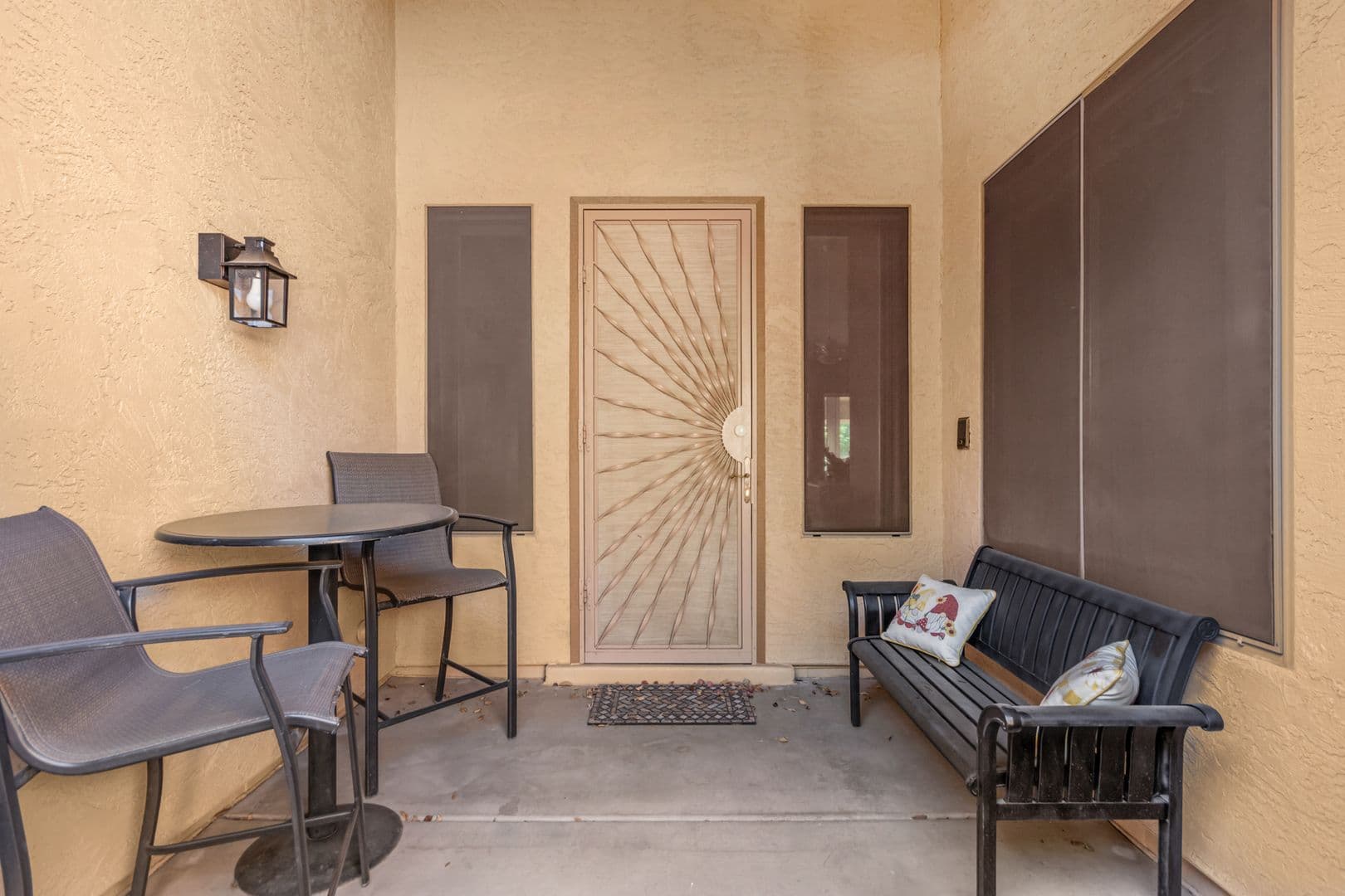 Peoria House: 8440 W Alex Ave