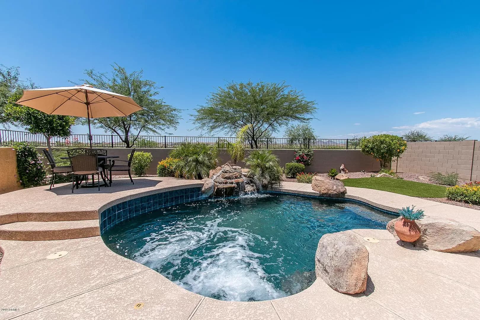 Peoria House: 25894 N 108th Ave