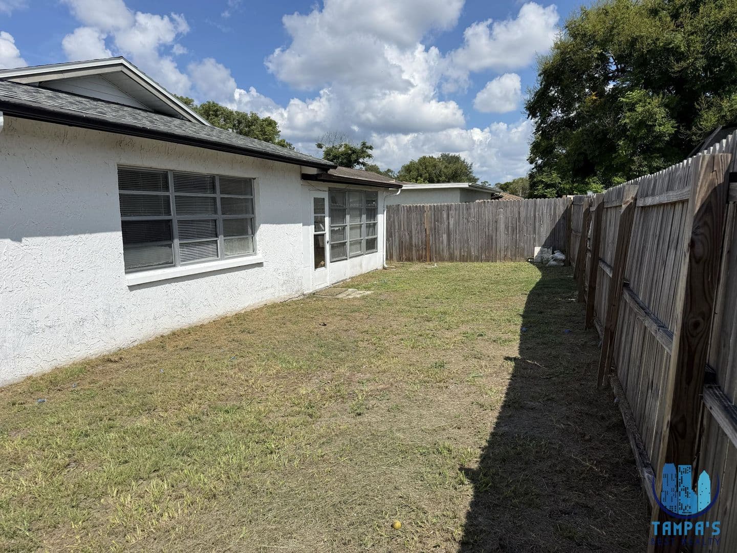 New Port Richey House: 5048 Lillilea Ln