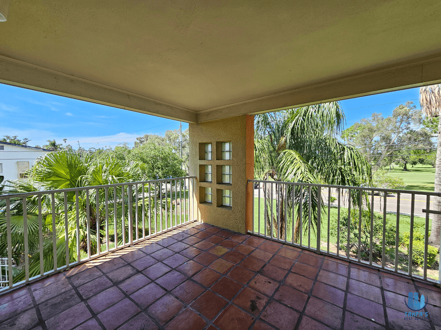 Clearwater Apartment: 1355 Drew St
