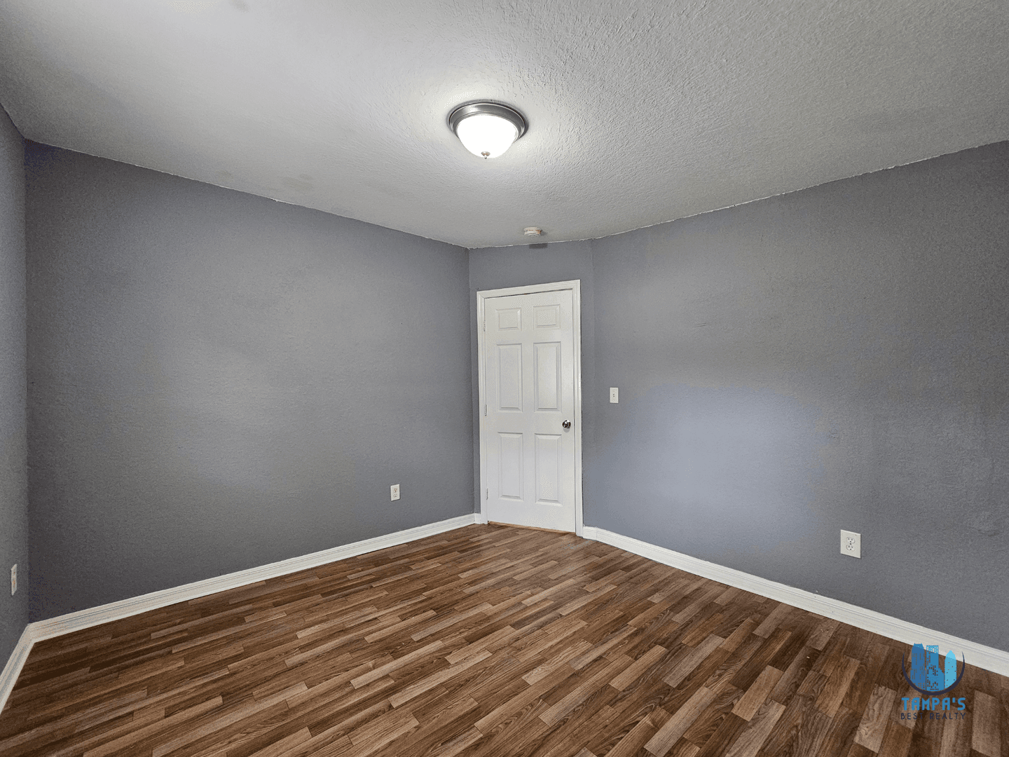 Lakeland House: 2431 Cannon St