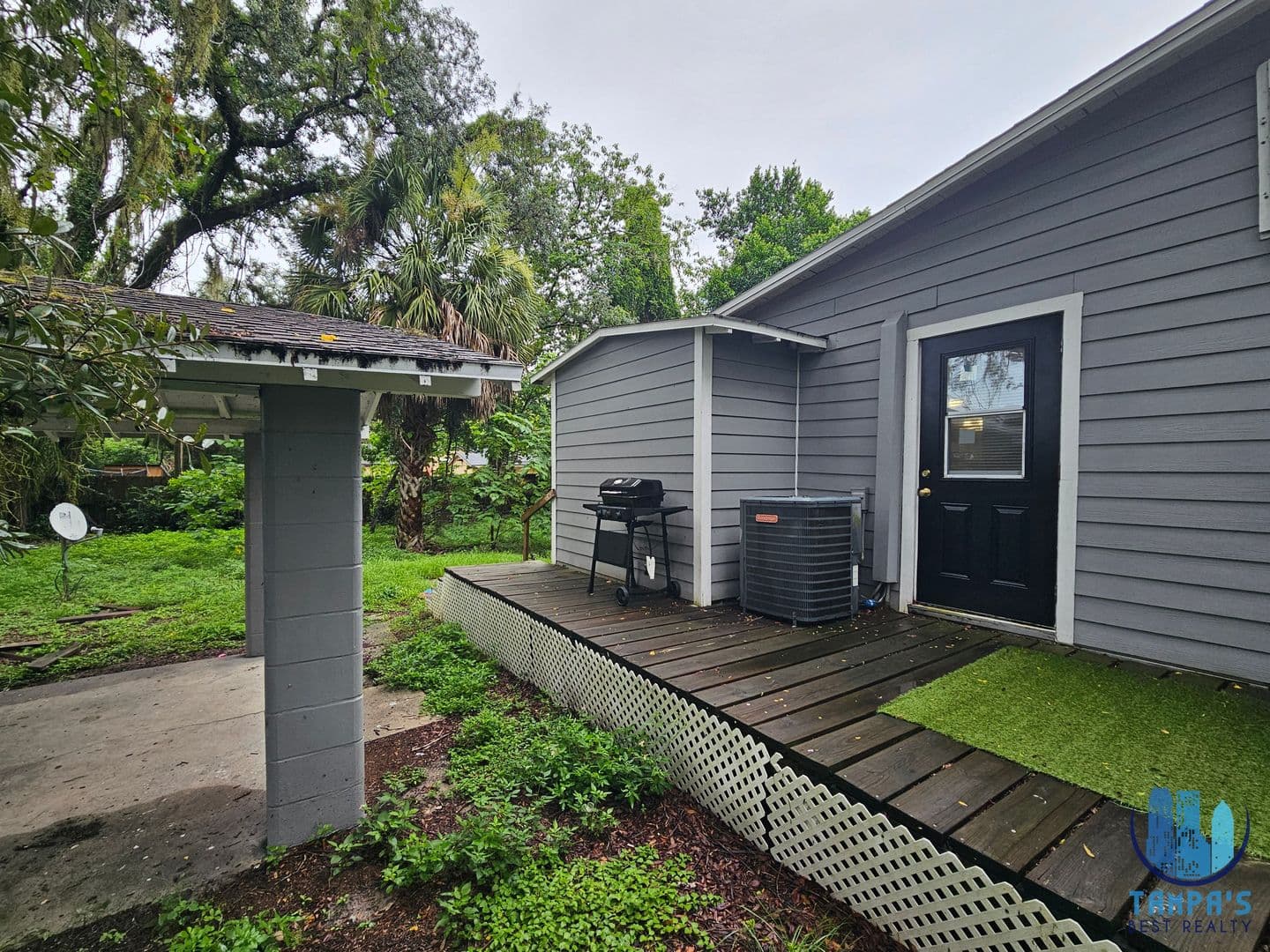 Tampa Apartment: 1504 E 99th Ave