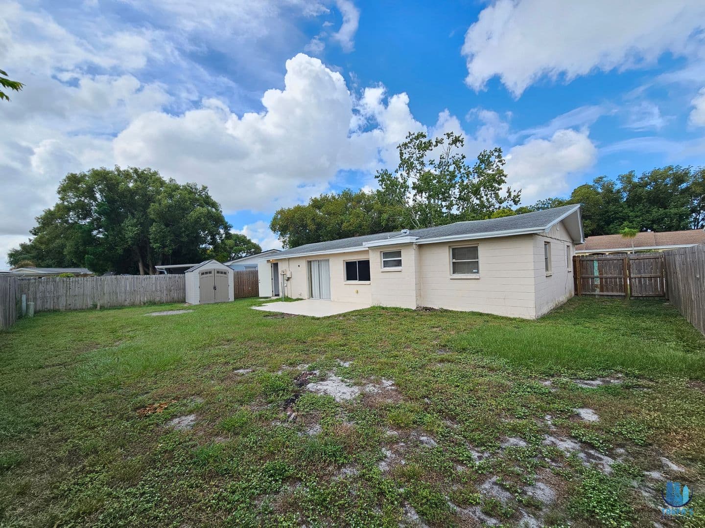 New Port Richey House: 4332 Newbury Dr.