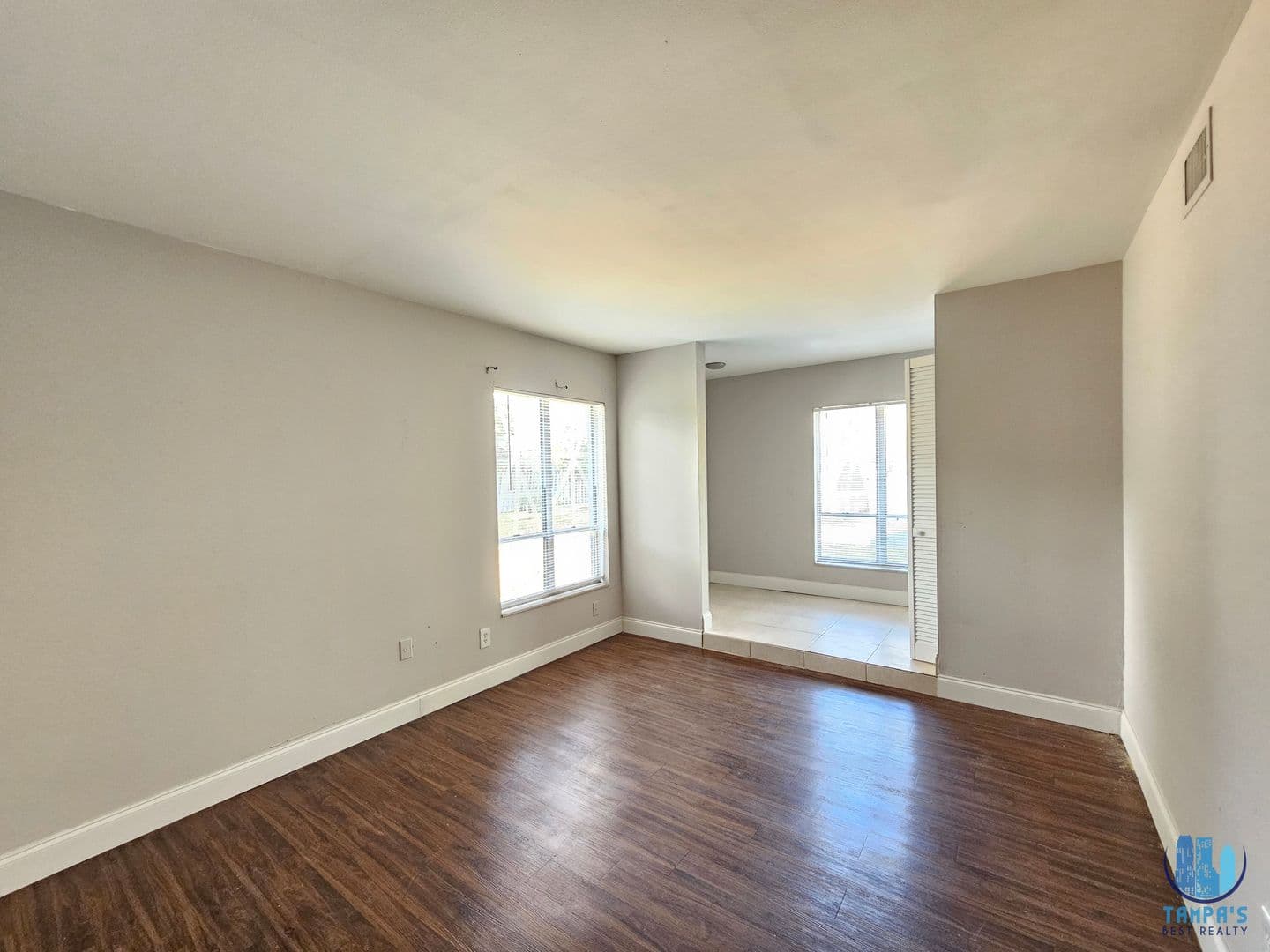Tampa Apartment: 7611 Paula Dr